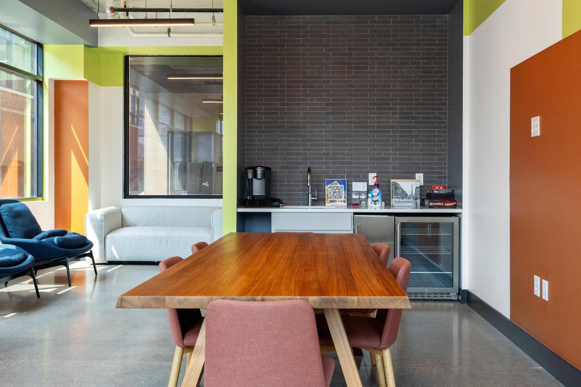 Cozysuites On Mass With Garage Parking #7 Indianapolis Buitenkant foto